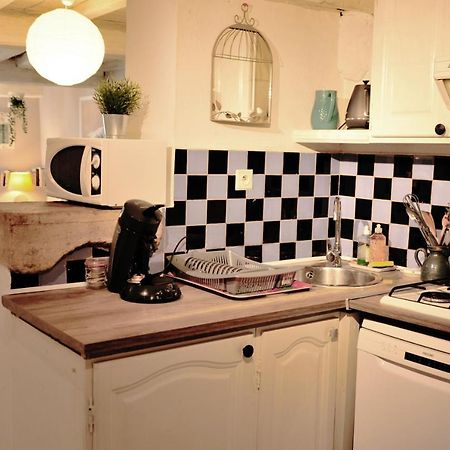 Appartement T2 Sur Place Tranquille Avec Camera Metz Exterior foto
